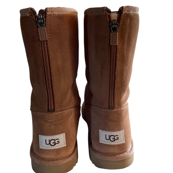 UGG Chestnut Suede Kids Boots with Zipper - Picture 1 of 11
